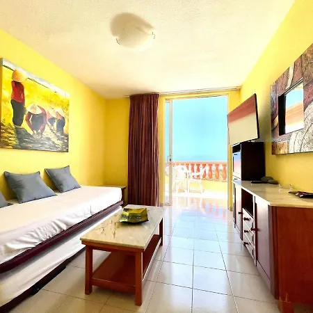 Modern With Shared Pool, Close To The Beach, In Tenerife South Apartment