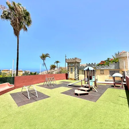 Apartment Modern With Shared Pool, Close To The Beach, In Tenerife South *