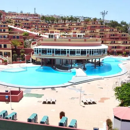 Modern With Shared Pool, Close To The Beach, In Tenerife South Apartment