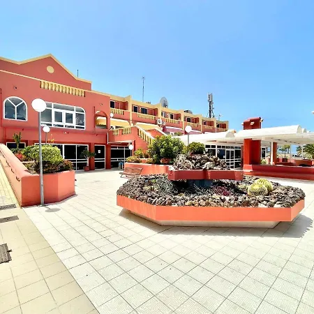 Modern With Shared Pool, Close To The Beach, In Tenerife South * Costa Adeje (Tenerife)