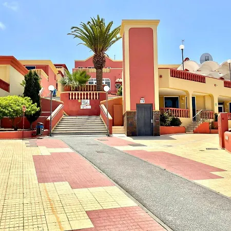 Modern With Shared Pool, Close To The Beach, In Tenerife South Costa Adeje (Tenerife)